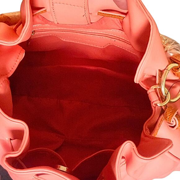 Badgley Mischka Pink Bucket Bag - New with Tags & Strap - Picture 5 of 5